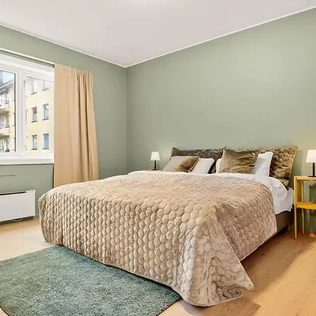 Dinbnb L Free Parking L 5 Min From Torget L Nearby Coast I Newly Furnished *