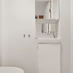 公寓 Dinbnb L Free Parking L 5 Min From Torget L Nearby Coast I Newly Furnished