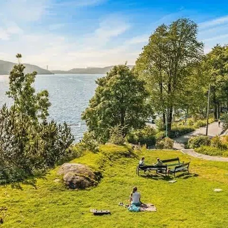 Apartment Dinbnb L Free Parking L 5 Min From Torget L Nearby Coast I Newly Furnished Bergen