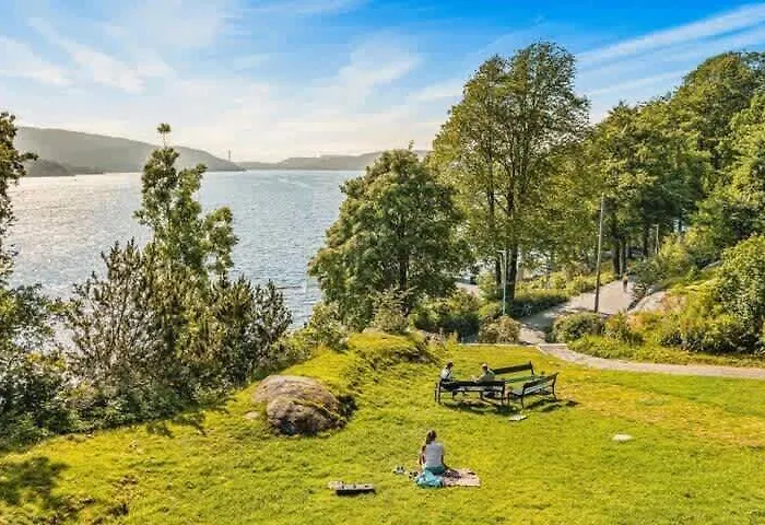 Lägenhet Dinbnb L Free Parking L 5 Min From Torget L Nearby Coast I Newly Furnished Bergen