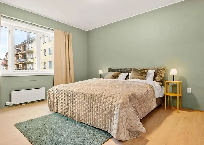 Dinbnb L Free Parking L 5 Min From Torget L Nearby Coast I Newly Furnished *