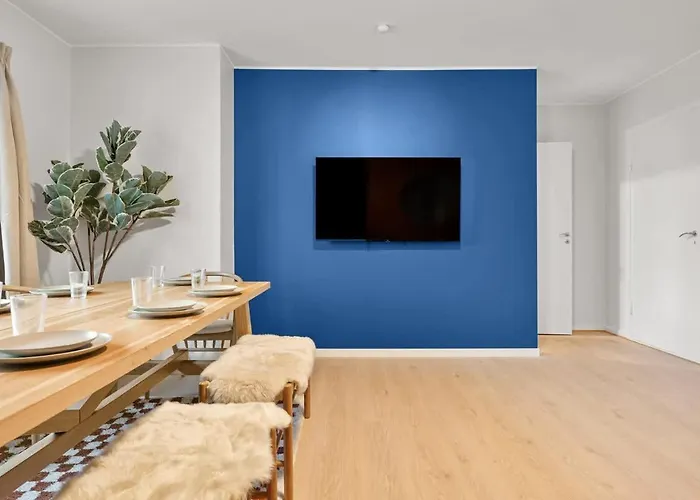 Dinbnb L Free Parking L 5 Min From Torget L Nearby Coast I Newly Furnished Bergen