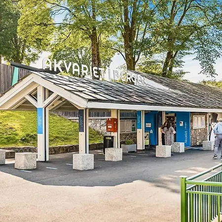 Dinbnb L Free Parking L 5 Min From Torget L Nearby Coast I Newly Furnished Apartamento Bergen